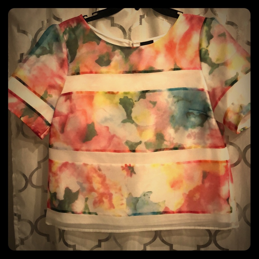 Multi color top